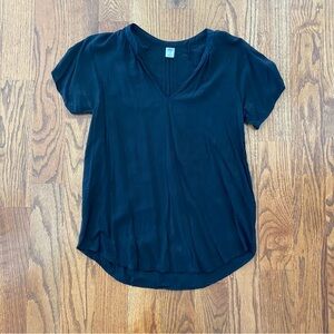 Old Navy Black Viscose V neck Blouse Shirt Size XS